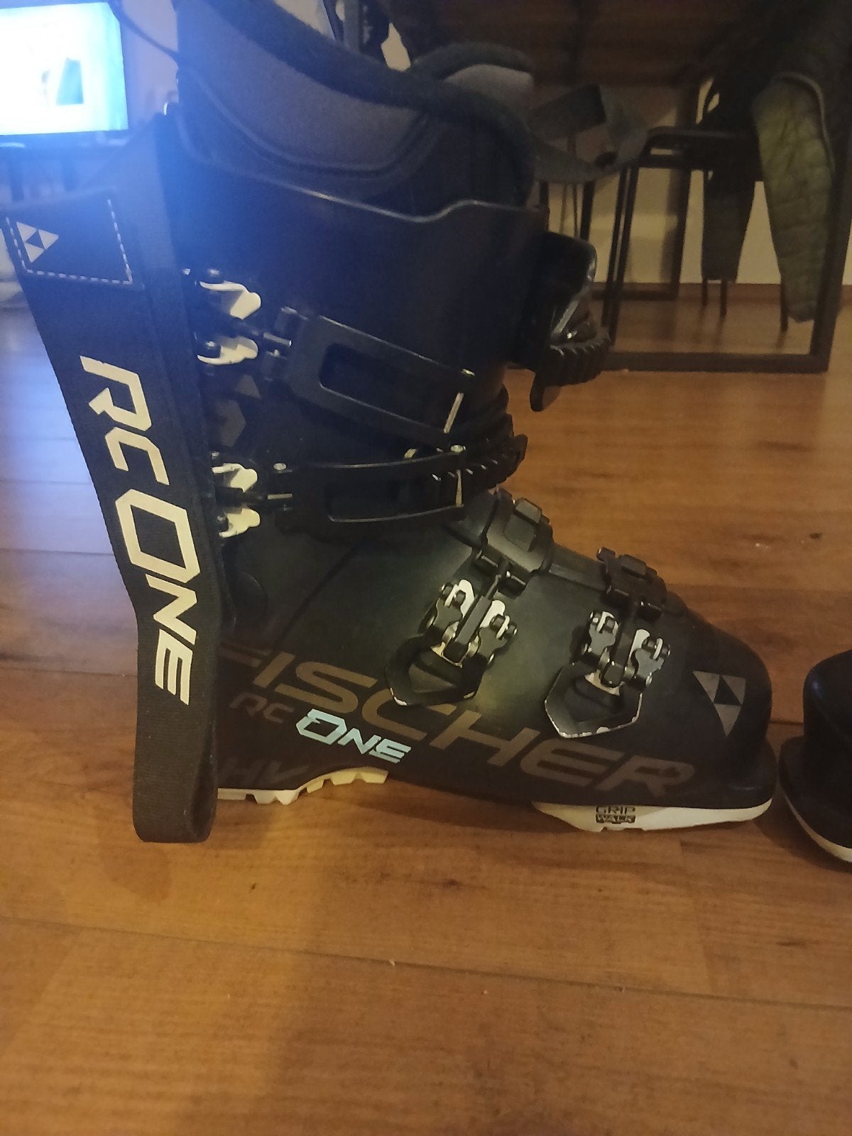 Fischer RC One skischoenen - Zo goed als nieuw maat 39 39.5, Ophalen, Fischer, Schoenen, Zo goed als nieuw