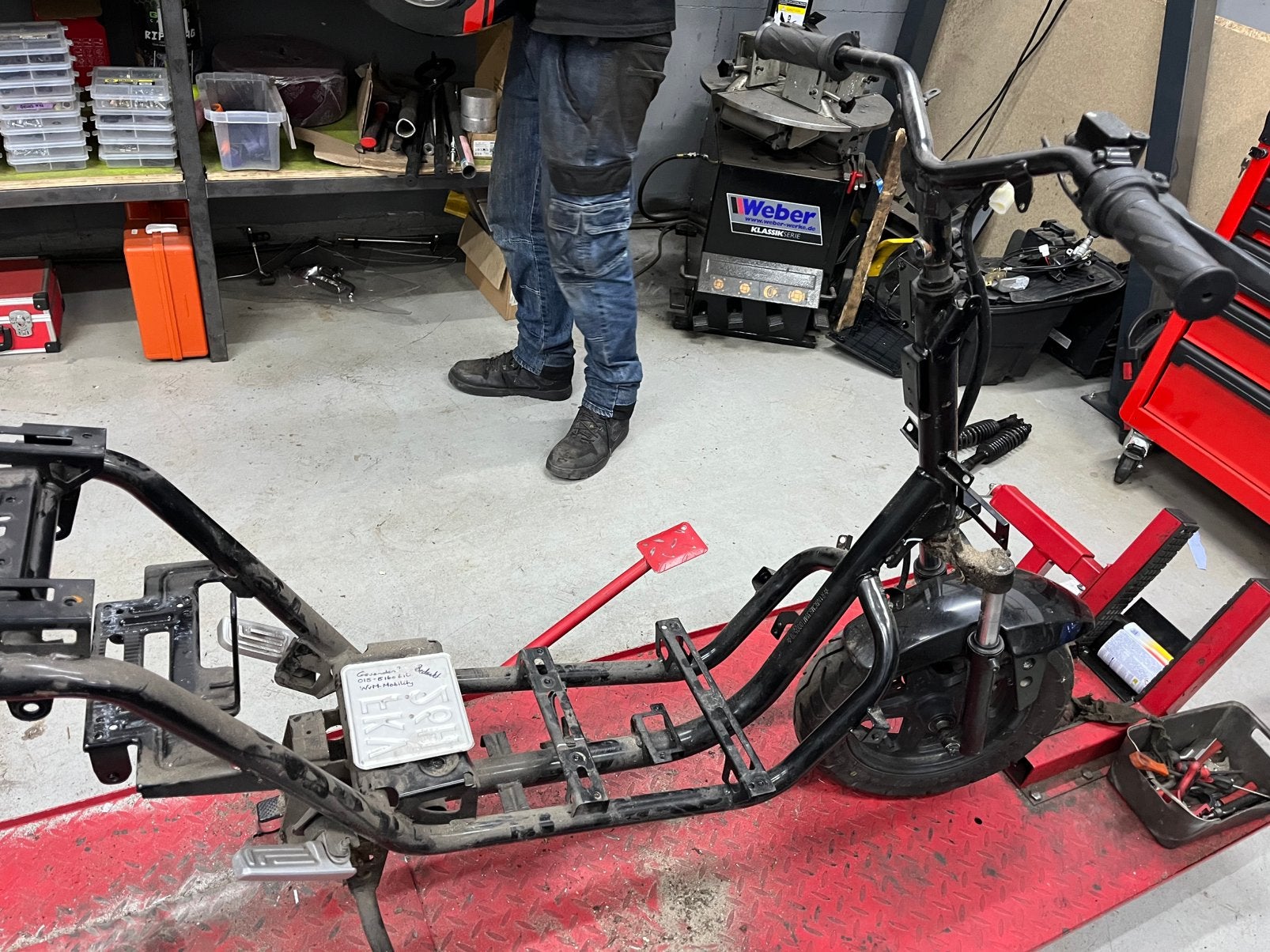 Niu MQi+ snor Frame + kenteken GEEN WOK, Fietsen en Brommers, Brommeronderdelen | Snorfietsen, Ophalen, Gebruikt, Frame, Overige merken