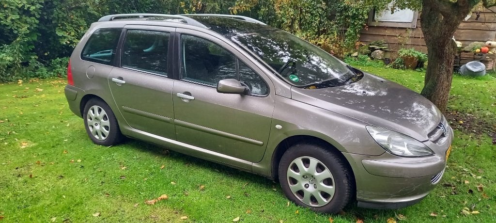 Peugeot 307 1.6 16V SW AUT 2004 Grijs, Stof, Zwart, 4 cilinders, 7 stoelen