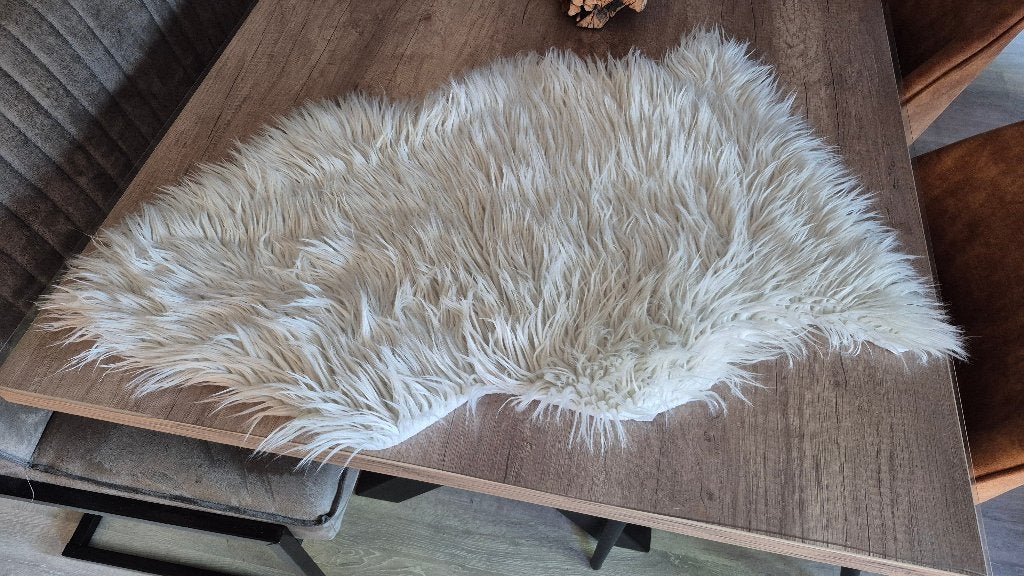 Wit schapenvacht kleedje, 50 tot 100 cm, Wit, Zo goed als nieuw, Overige vormen