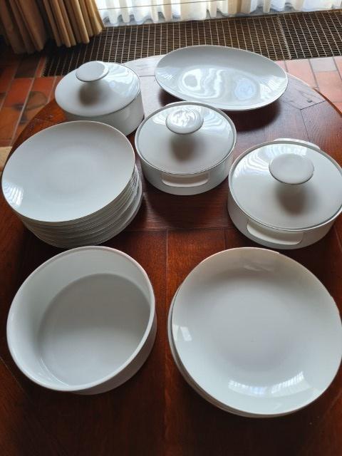 Servies Thomas Germany keramiek, Keramiek, Ophalen of Verzenden, Zo goed als nieuw, Overige stijlen
