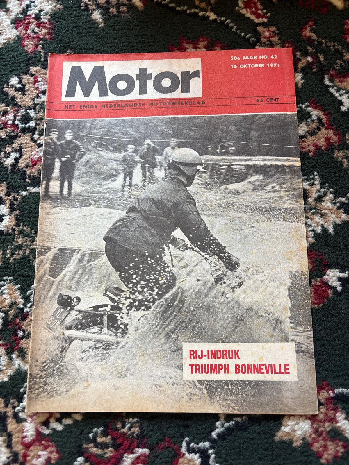 Motor Magazine 15 oktober 1971 - Triumph Bonneville, Ophalen of Verzenden, Gelezen, Algemeen