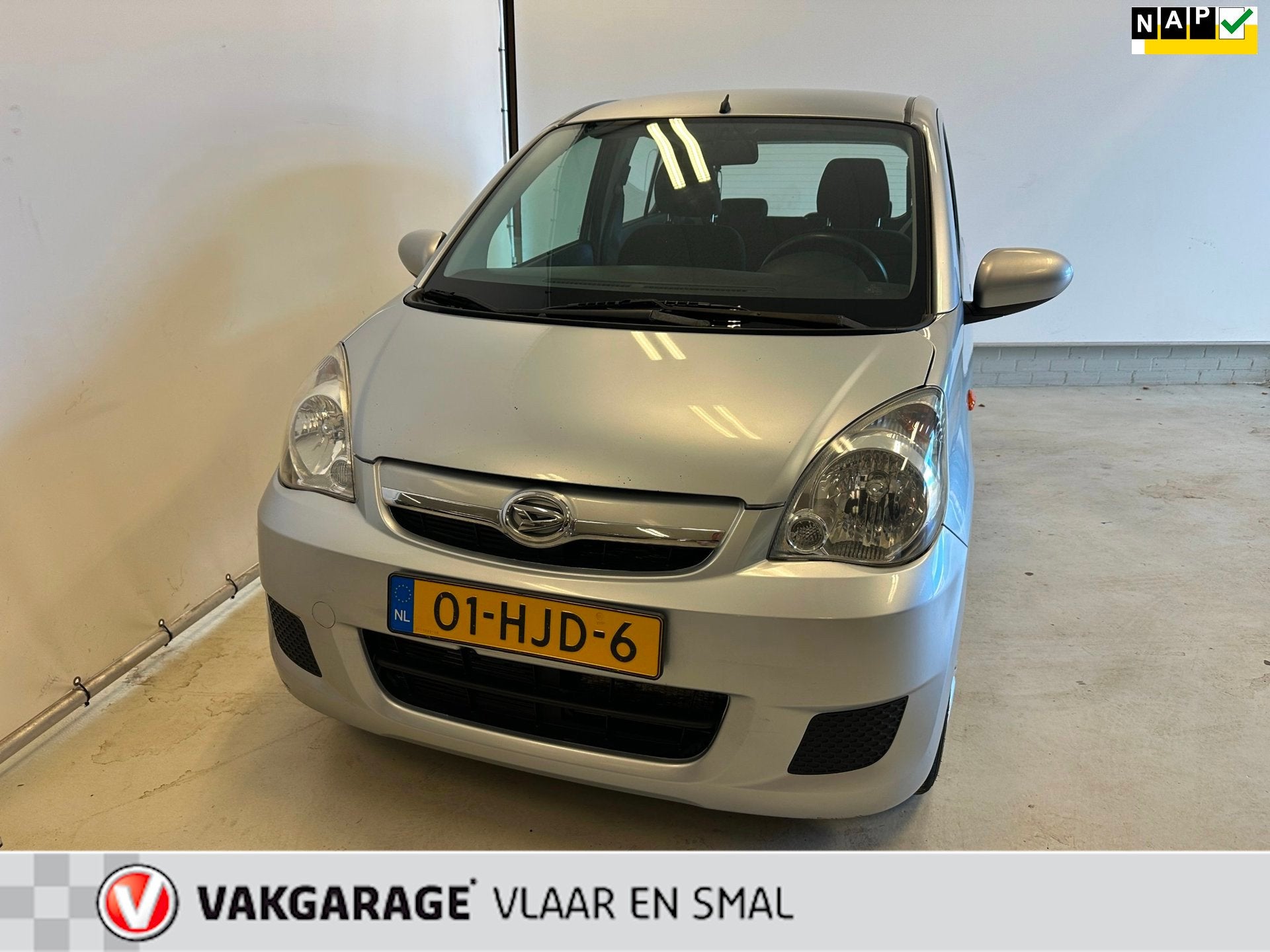 Daihatsu Cuore 1.0 Premium 5 deurs met ruimte- Betrouwbare A, Auto's, Daihatsu, Stof, Zwart, 18 €/maand, 4 stoelen