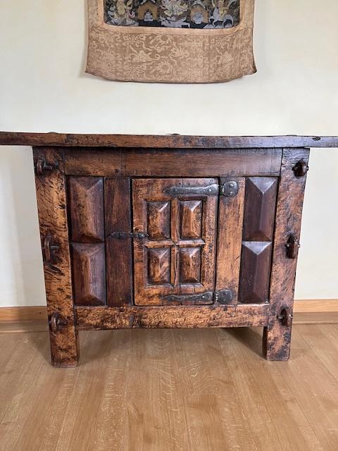 20ste eeuw Spaans dressoirmeubel, Antiek en Kunst, Ophalen