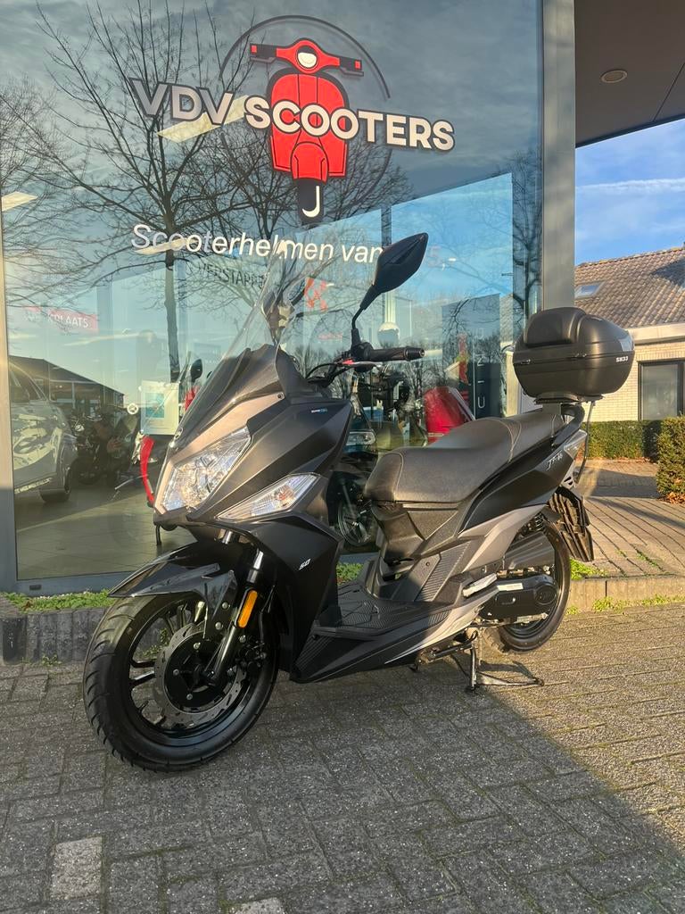 Bijna nieuwe Sym jet14 45km, Fietsen en Brommers, Scooters | SYM, Zo goed als nieuw, Overige modellen, Maximaal 45 km/u, Benzine