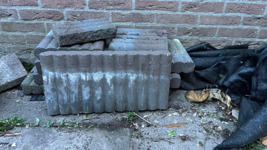 Opsluitband (totaal ~ 3m), Tuin en Terras, Ophalen, Gebruikt, Overige typen, Minder dan 5 m²