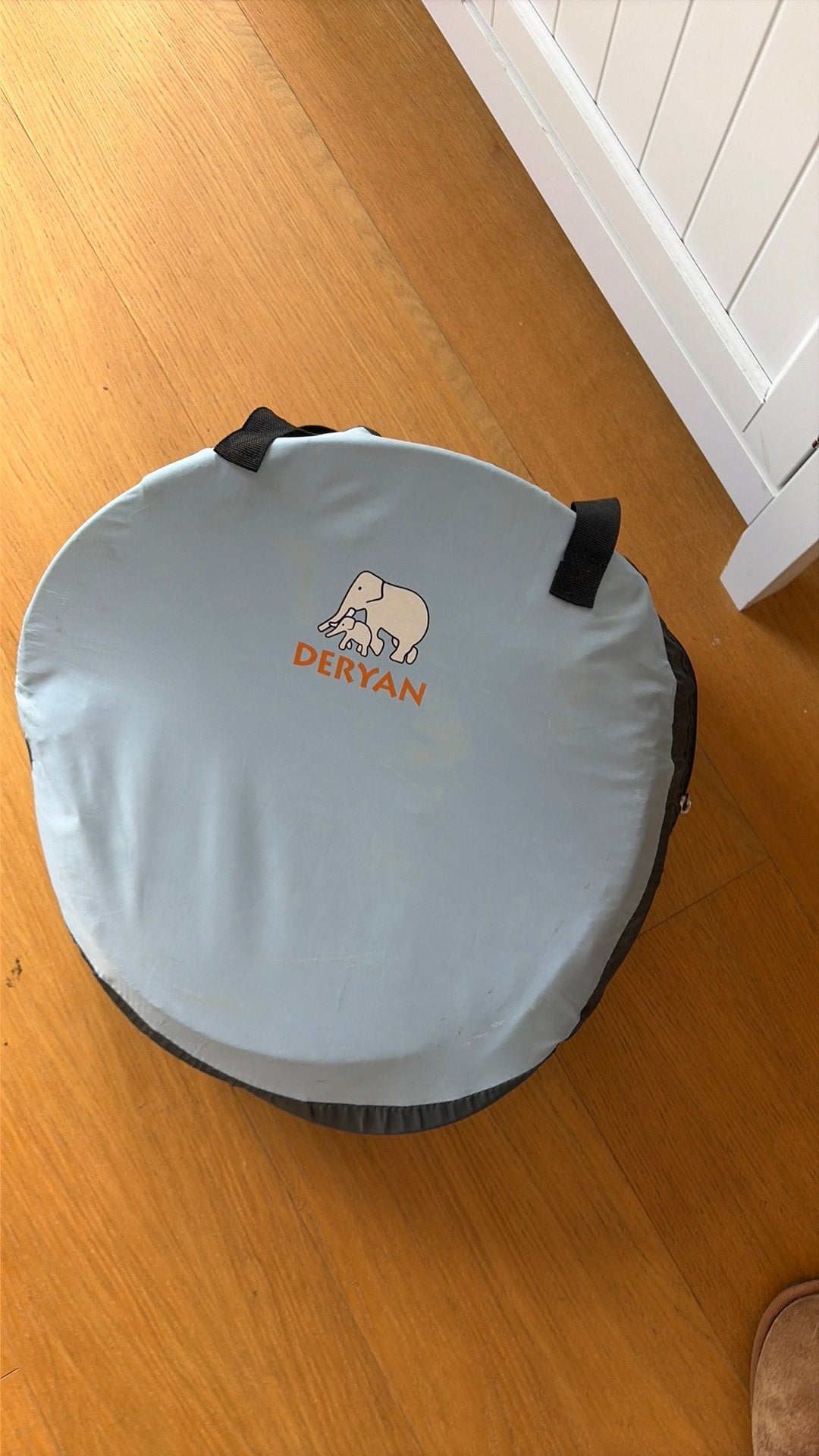 Deryan camping bedje zonder matras, Ophalen of Verzenden, Zo goed als nieuw