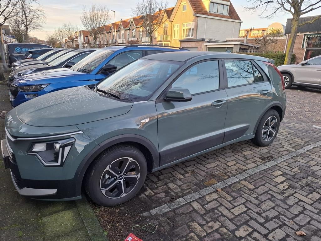 Kia Niro 1.6 GDi Hybrid lease overname  546 per mnd 15000 km, Auto diversen, Overige Auto diversen, Ophalen of Verzenden