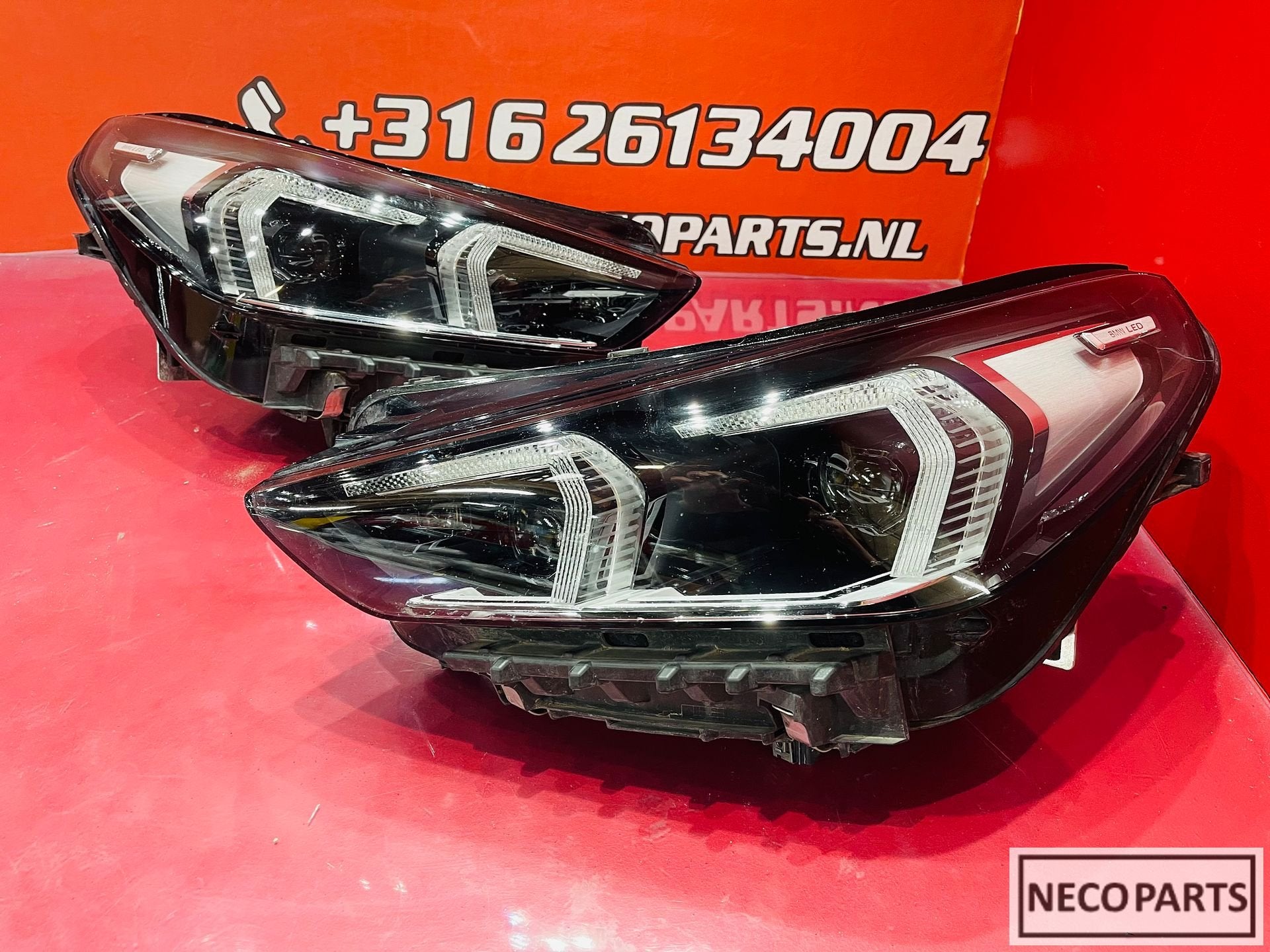BMW X1 U11 VOL LED KOPLAMP SET ORIGINEEL ALLES LEVERBAAR, Auto-onderdelen, Gebruikt, -, -, Ophalen of Verzenden