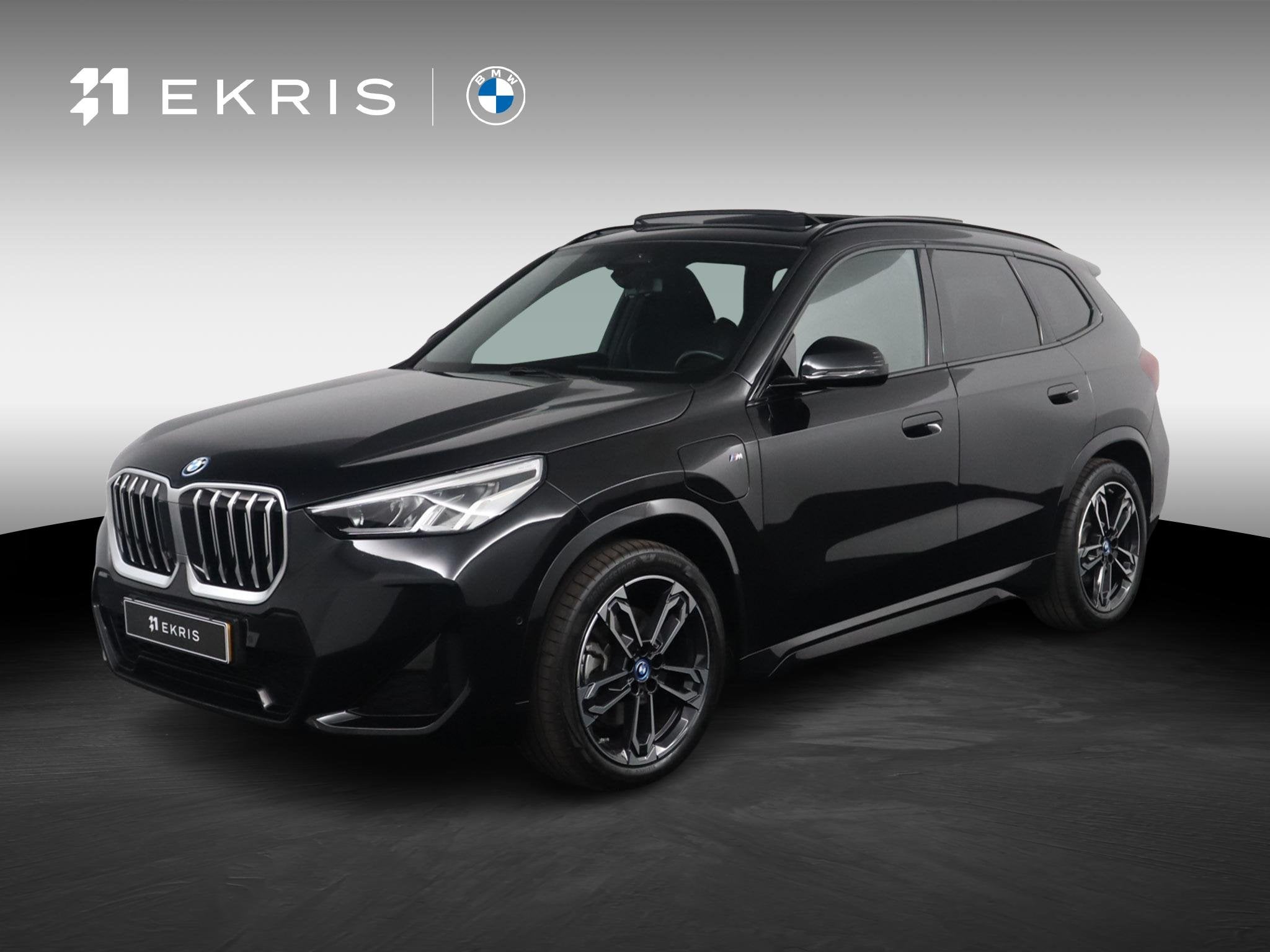 BMW X1 xDrive25e | SOH 96% | M Sportpakket | Panoramadak | H, Auto's, 12 maanden, Stof, Gebruikt, Bedrijf