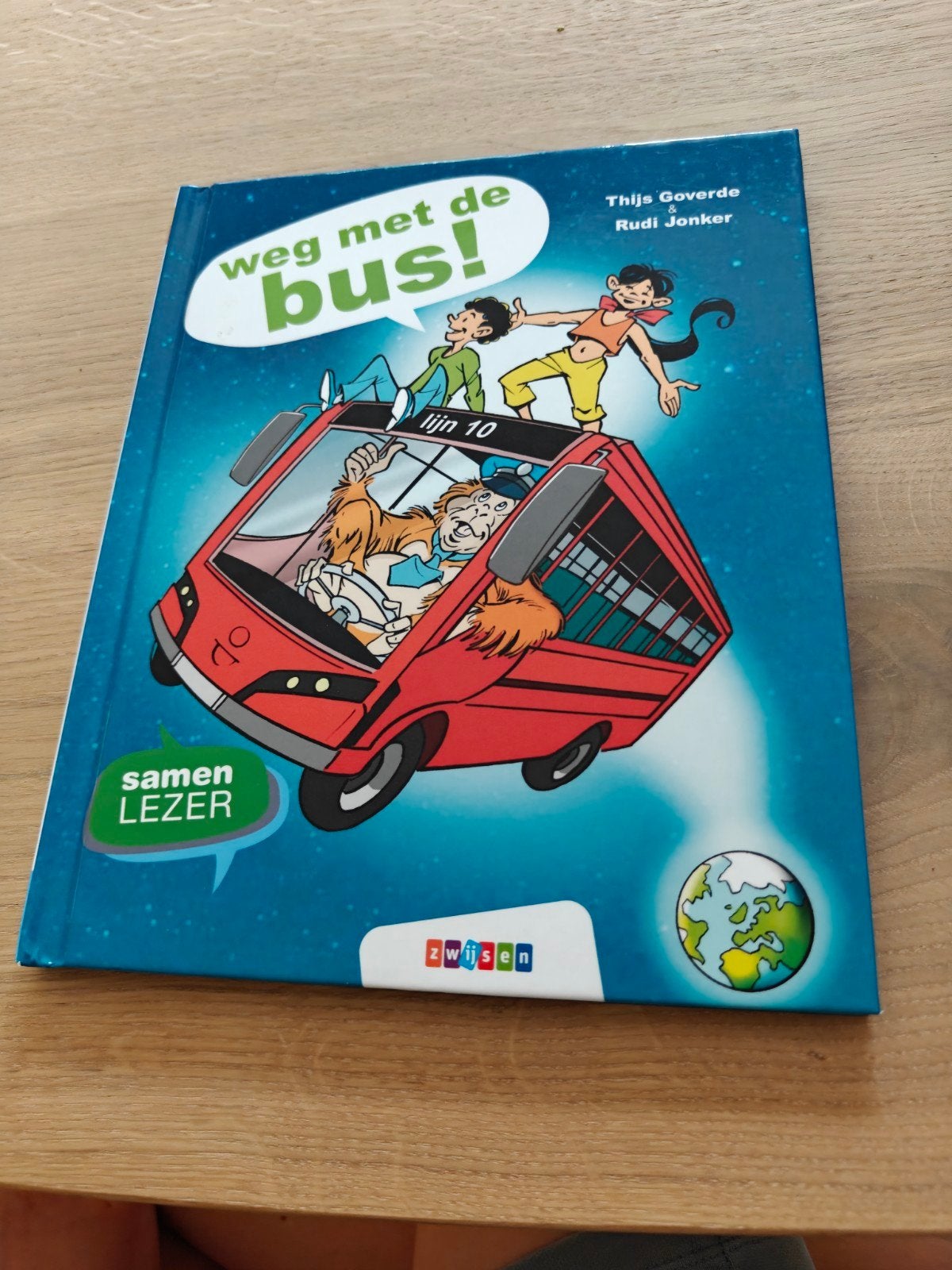 Weg met de bus! - Thijs Goverde & Rudi Jonker, Ophalen of Verzenden, Zo goed als nieuw, Thijs Goverde, Rudi Jonker, 2 tot 3 jaar