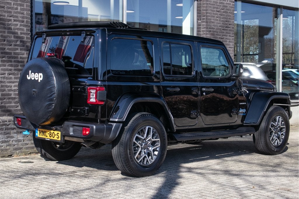 Jeep Wrangler Unlimited 4xe 380 Sahara Sky-one Softtop | PHE, Auto's, Jeep, 12 maanden, 4 cilinders, Bedrijf, Vierwielaandrijving