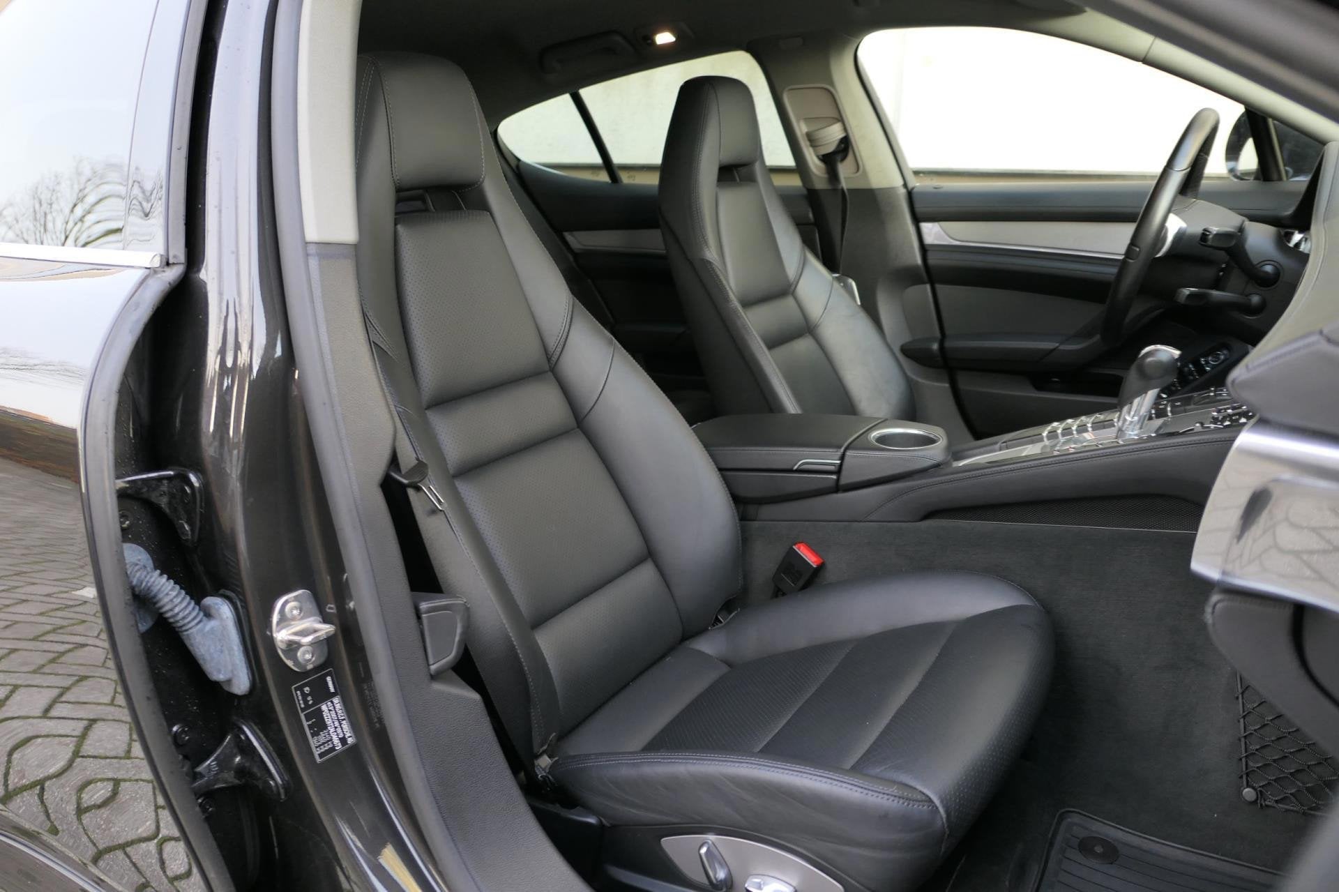 Porsche Panamera 4.8 4S V8 Sport Chrono Youngtimer Sportuitl, Auto's, Automaat, Gebruikt, 4 stoelen, Zwart