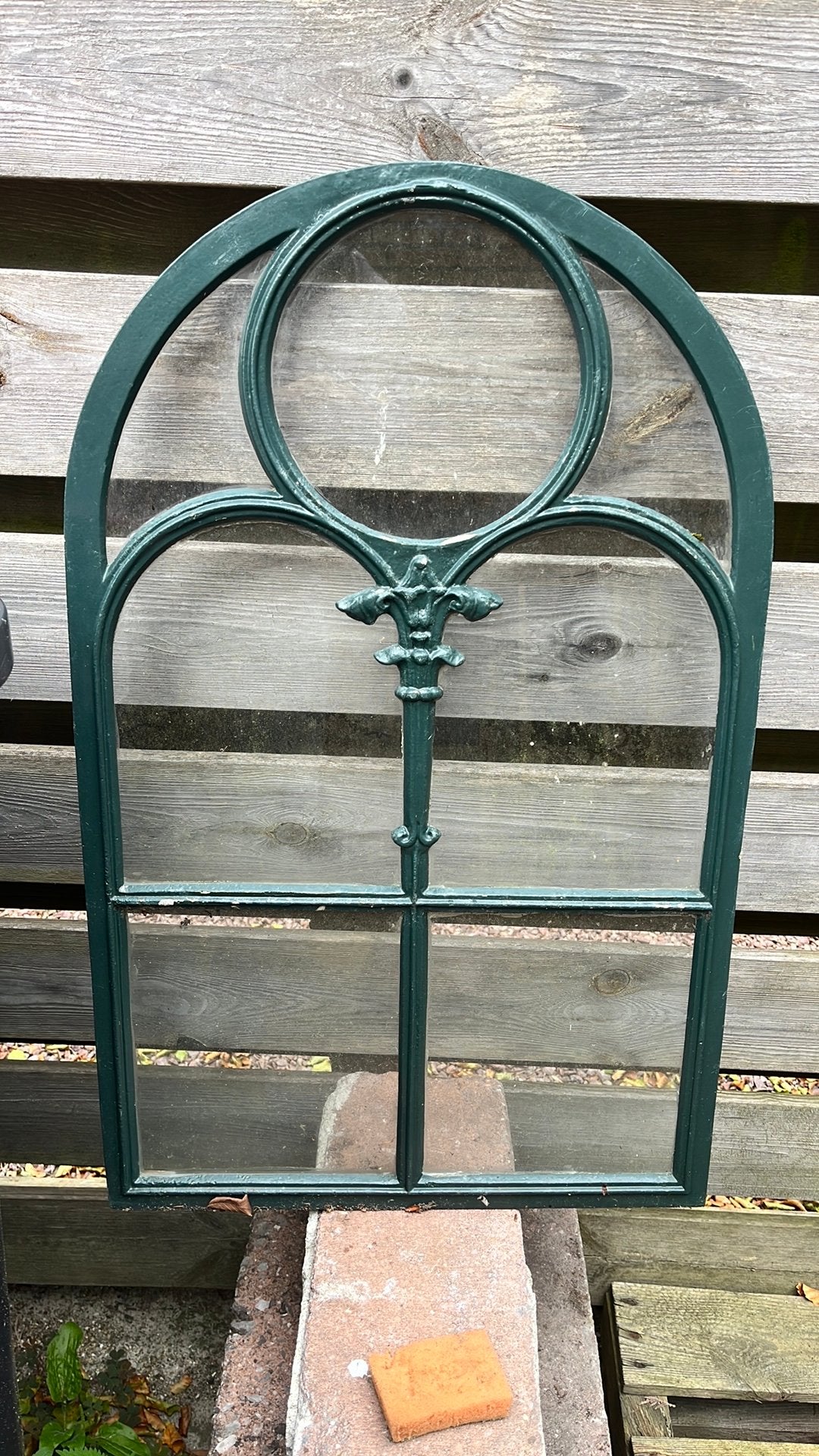 Gietijzeren kerkraam met glas, Doe-het-zelf en Verbouw, Glas en Ramen, Ophalen, Minder dan 80 cm, Minder dan 80 cm, Overige typen