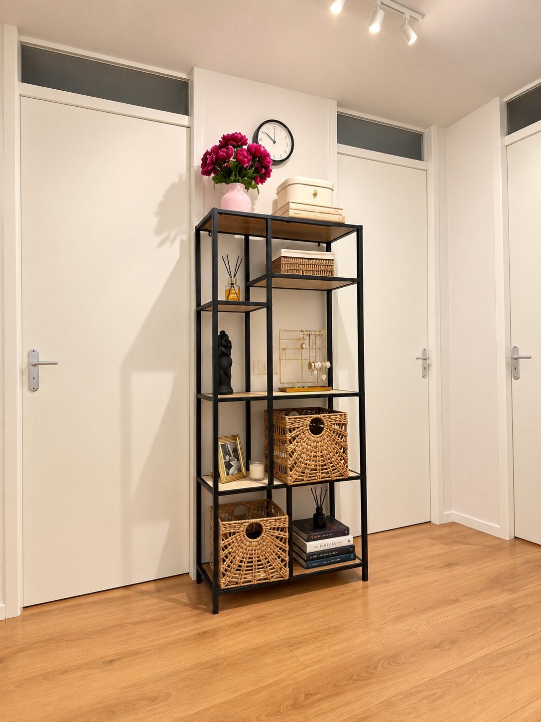 Open kast, Ophalen, Gebruikt