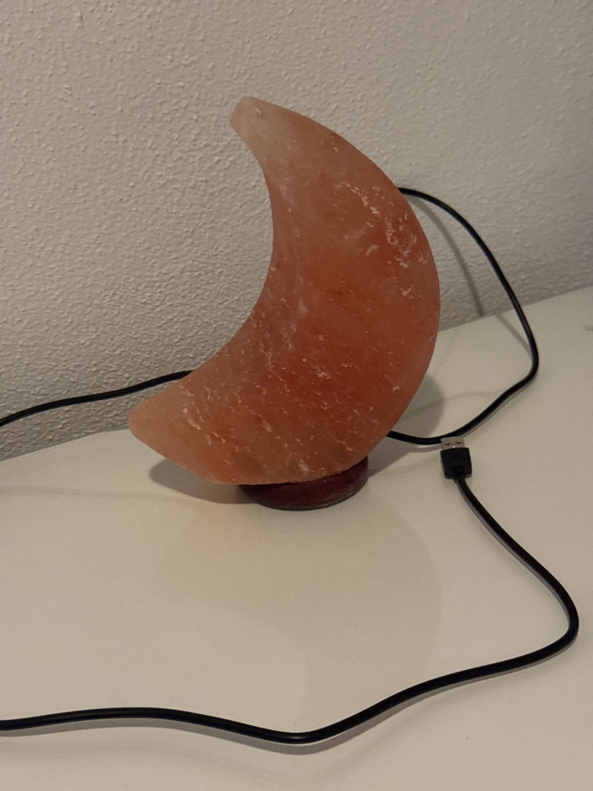 Himalaya Zoutlamp Maanvorm - Sfeervolle Verlichting, Ophalen of Verzenden, Zo goed als nieuw