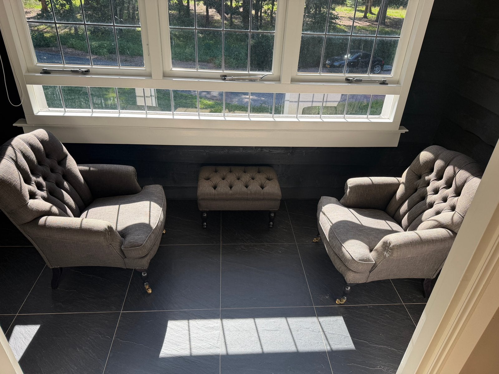 Stoelen met poef, Ophalen, Zo goed als nieuw, Twee