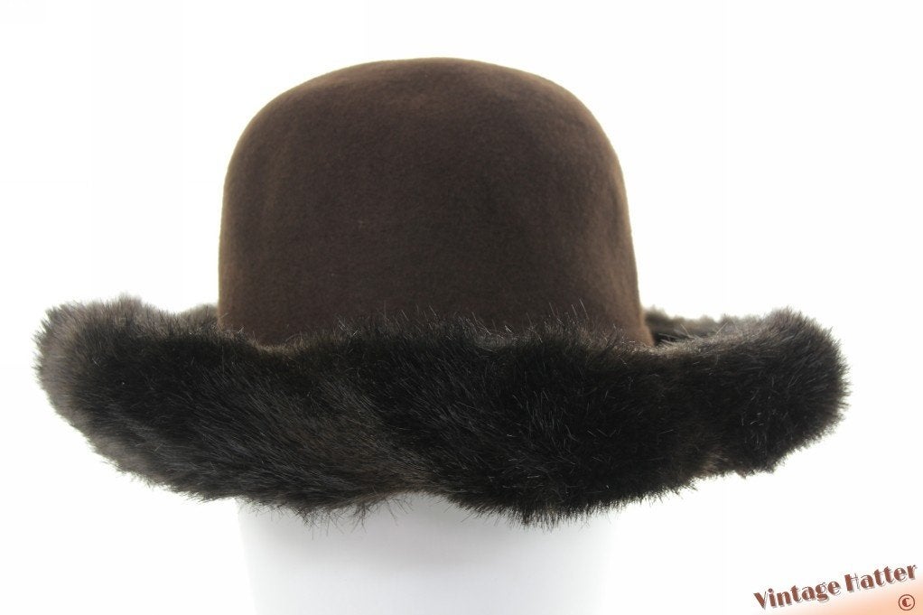 Vintage Dameshoed Betmar bruin vilt met nepbonte rand 56,5, 56 of 57 cm (M, 7 of 7⅛ inch), Hoed, Ophalen of Verzenden, Zo goed als nieuw