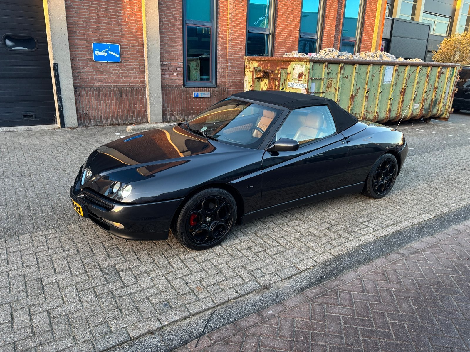 Alfa Romeo Spider 916 Onderdelen Te Koop (niet complete auto, Ophalen of Verzenden, Gebruikt, Alfa Romeo
