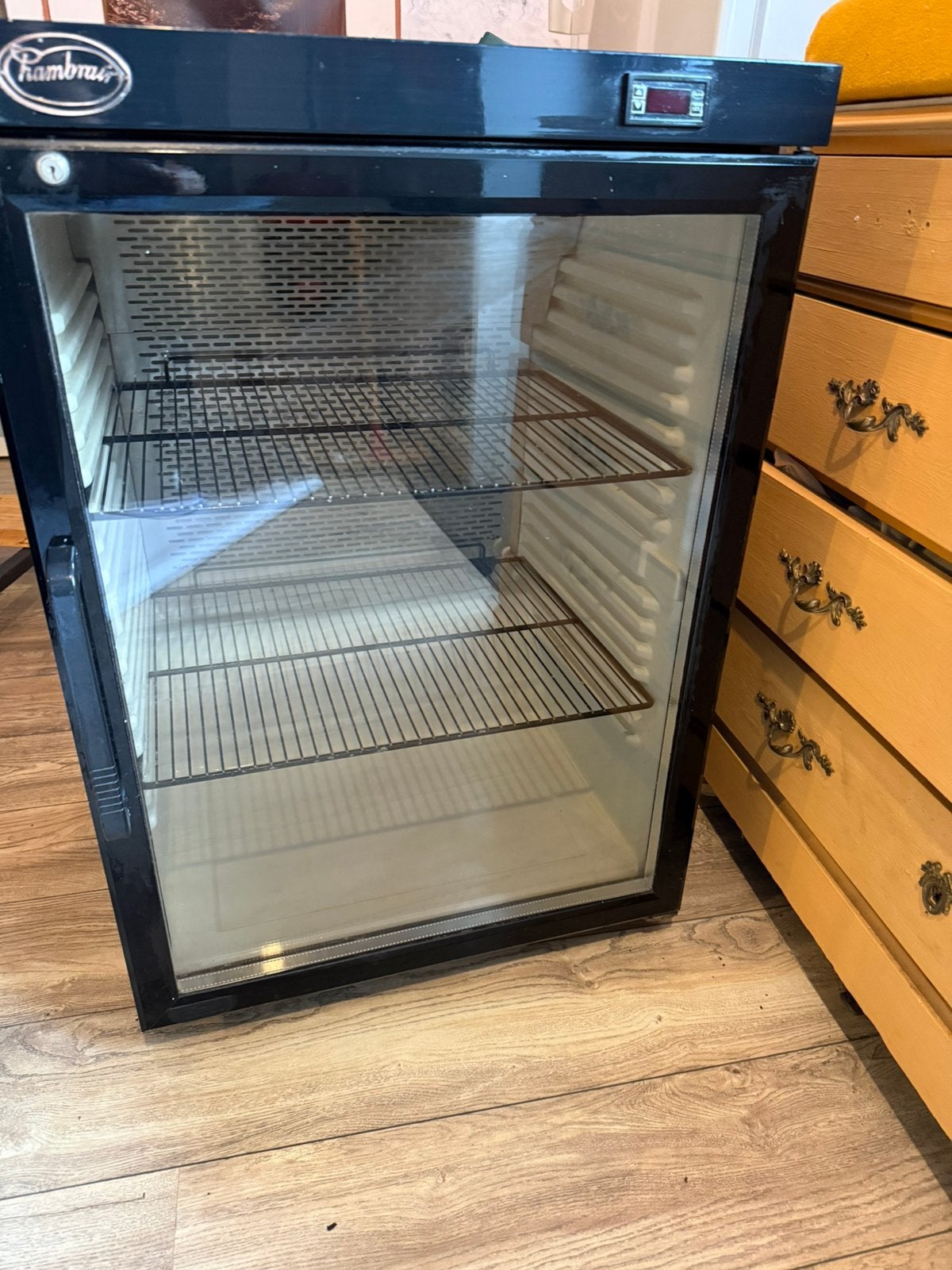 Wijnkoelkast Chambrair, 200 liter of meer, 60 cm of meer, Ophalen, 85 tot 120 cm