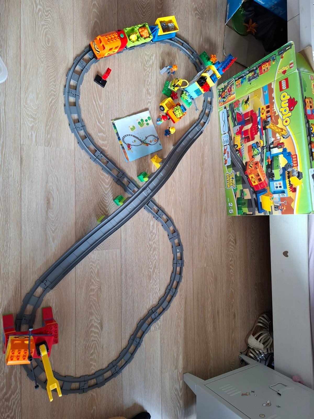 Duplo Trein met spoor en hijskraan (onderdelen vervangen), Kinderen en Baby's, Speelgoed | Duplo en Lego, Ophalen of Verzenden