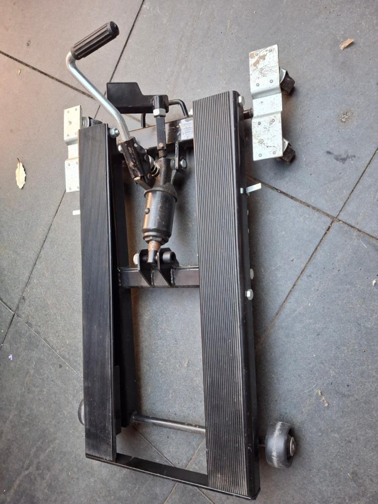Verrijdbare Universele Hydraulische Motorlift 70x35x45cm, Ophalen of Verzenden