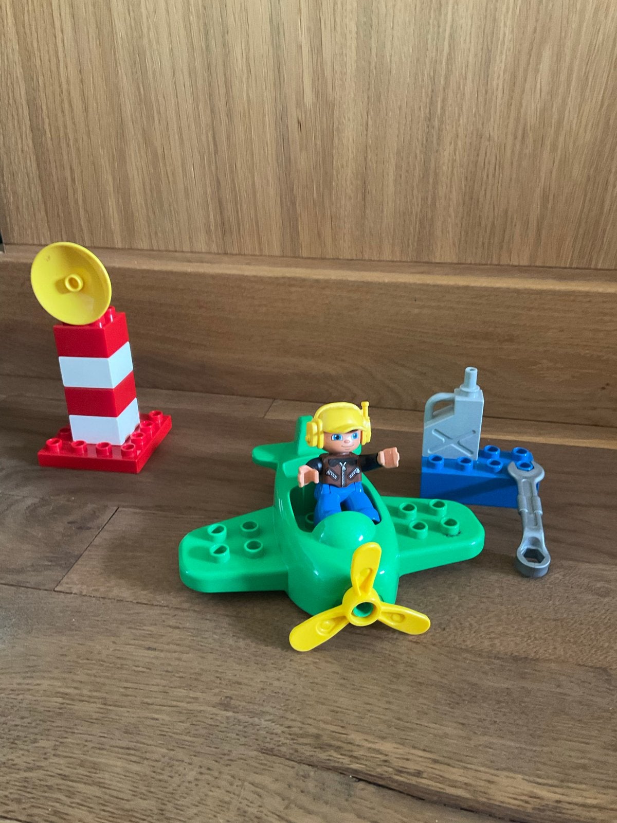 Lego Duplo Vliegtuig met Piloot en Accessoires, Ophalen of Verzenden, Gebruikt, Overige merken