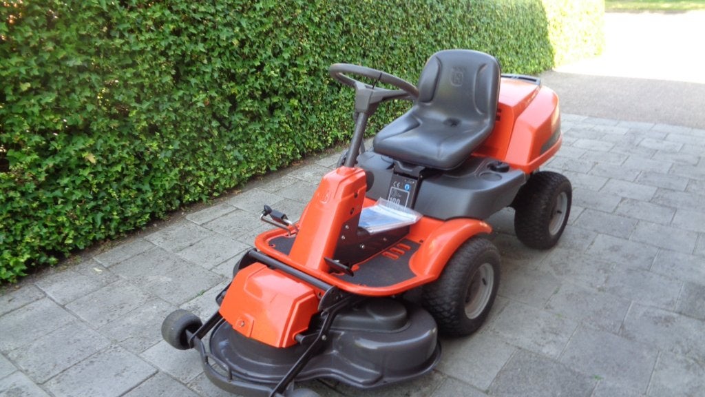 husqvarna rider 16c  frontmaaier met nieuwe maaidekschaal, Ophalen, Gebruikt, Husqvarna, Nederland
