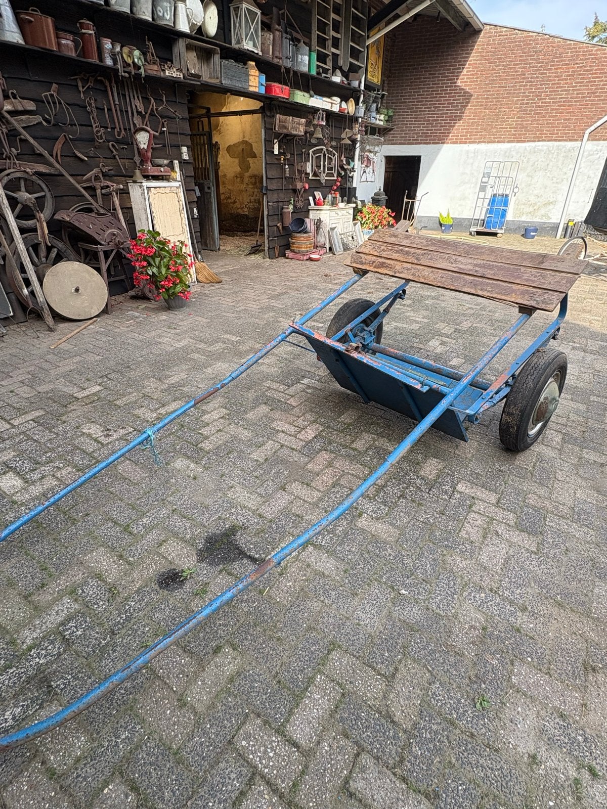 Menwagen, Ophalen