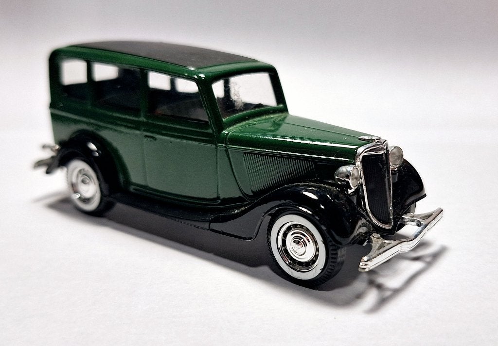 Ford V8 Solido, Ophalen of Verzenden, Zo goed als nieuw, Auto, Solido