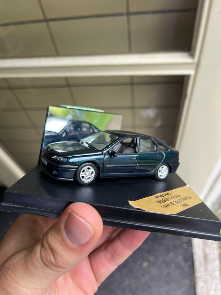 Renault Laguna 1998 schaalmodel, Ophalen, Zo goed als nieuw, Auto, Overige merken