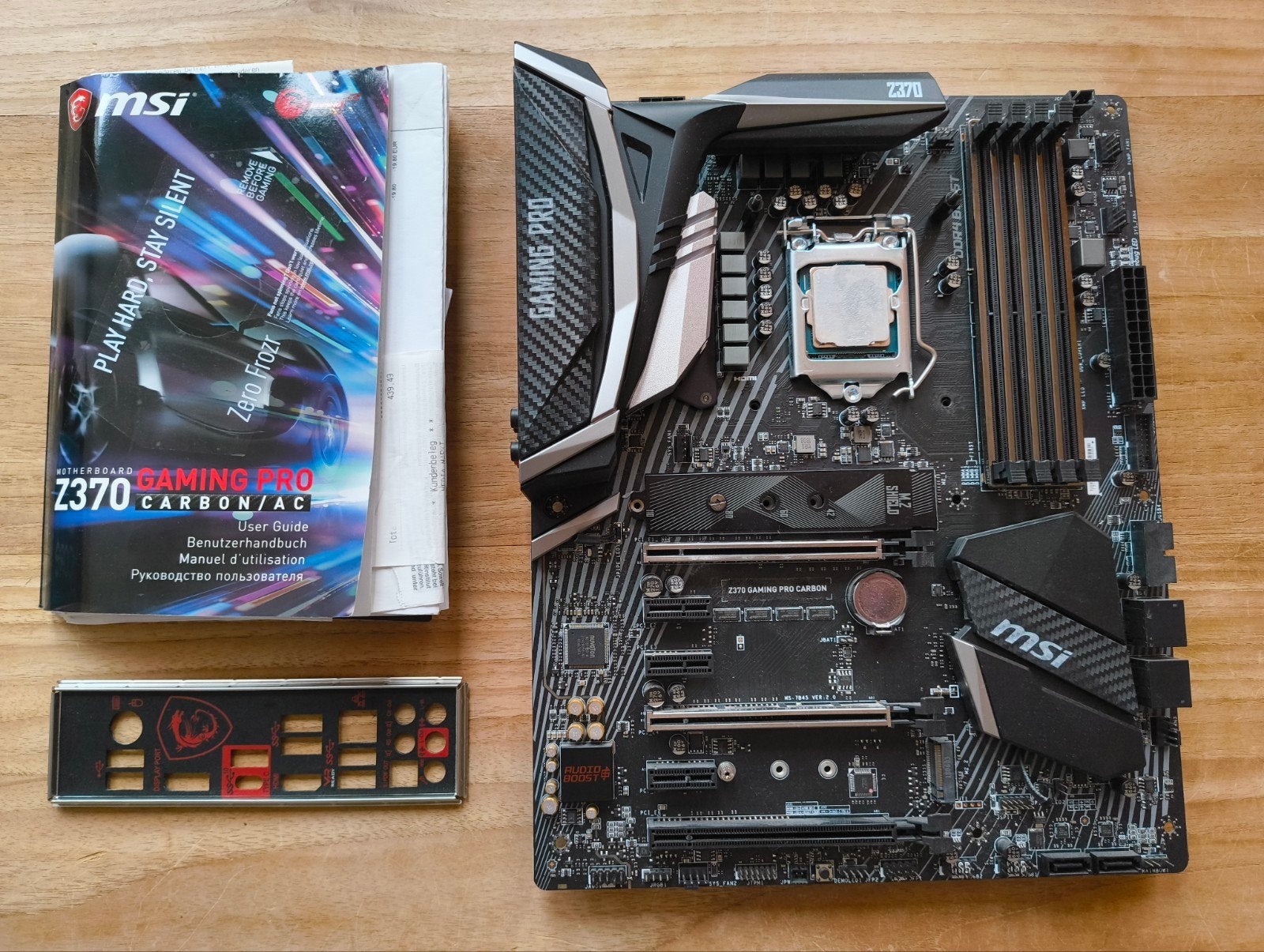MSI ATX Z370 Gaming Pro Carbon met WiFi/RGB, Computers en Software, Moederborden, Gebruikt, Verzenden, DDR4, ATX