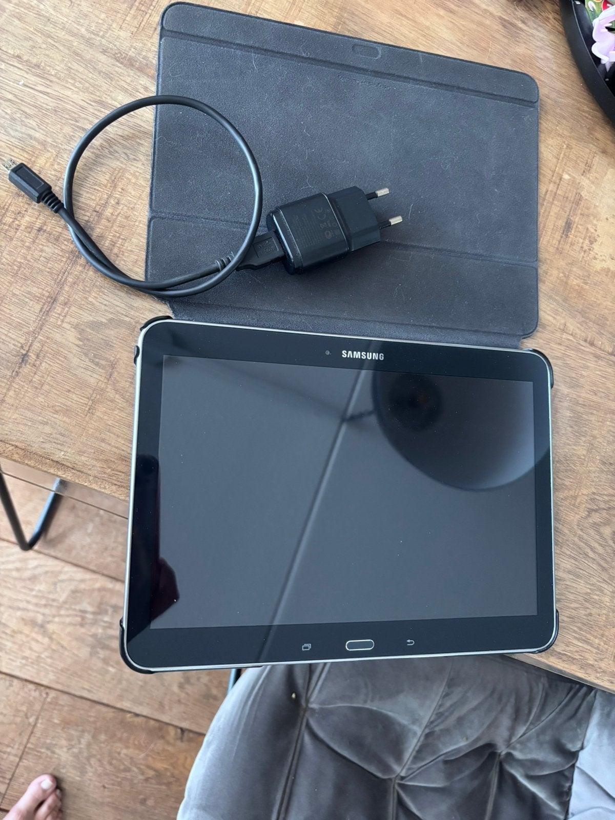 samsung galaxy tab 4, Computers en Software, Android Tablets, Ophalen, Zo goed als nieuw, 10 inch, 16 GB
