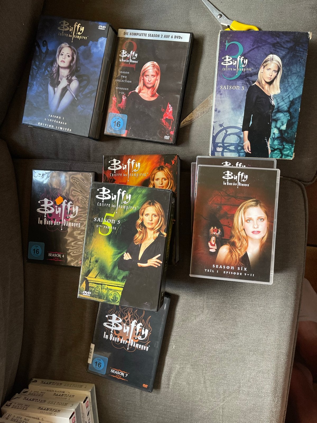 Buffy the Vampire Slayer & Angel DVD compleet, Cd's en Dvd's, Vanaf 16 jaar, Nederlands, Science Fiction en Fantasy, Ophalen of Verzenden