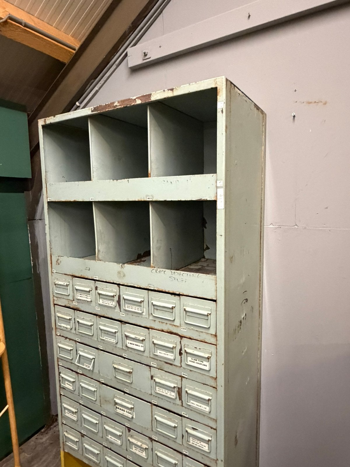 Industriële vakkenkast / ladekast, Ophalen, ., 50 tot 100 cm, .