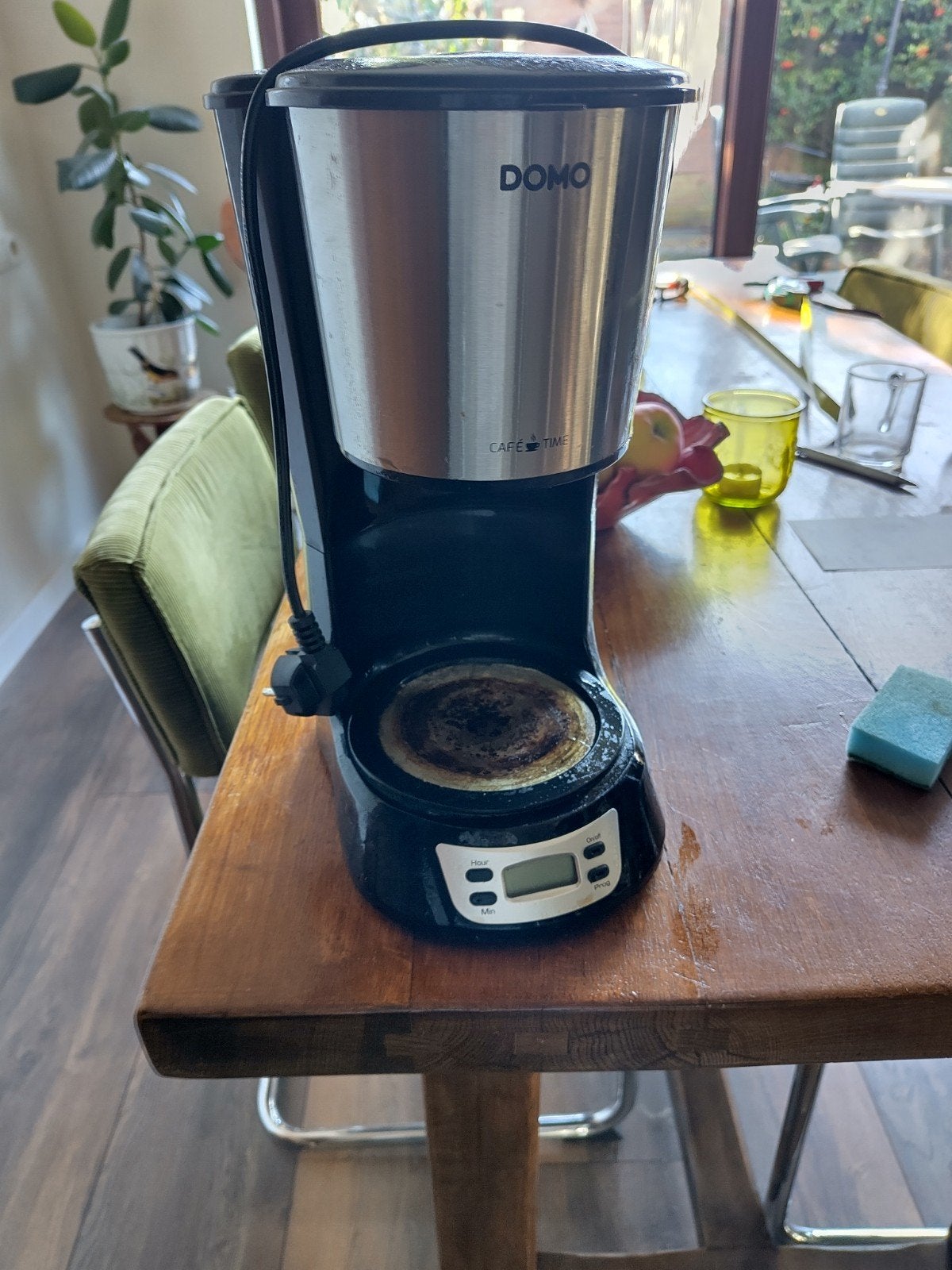 Domo koffiezetapparaat met timer (zonder glazen pot), Gebruikt, 10 kopjes of meer, Koffiemachine, Gemalen koffie