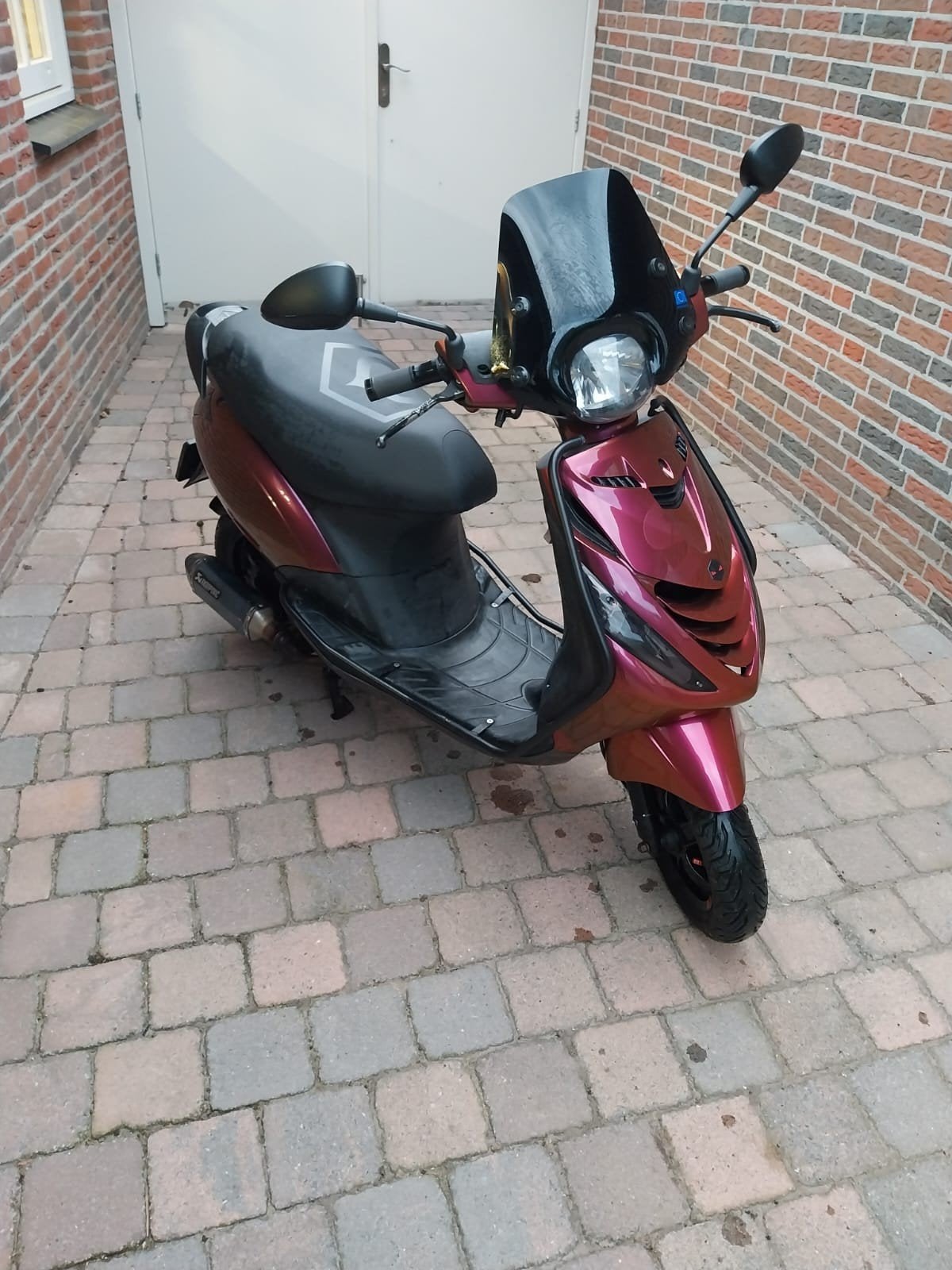 Zip 4t 50cc brom, Fietsen en Brommers, Scooters | Piaggio, Ophalen, Maximaal 45 km/u, Zip, Zo goed als nieuw