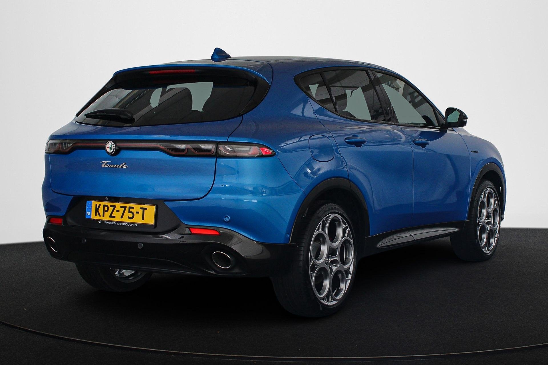 Alfa Romeo Tonale 1.3T PHEV Veloce Leder Stoelventilatie Sto, Auto's, Alfa Romeo, Automaat, 4 cilinders, Bedrijf, Vierwielaandrijving