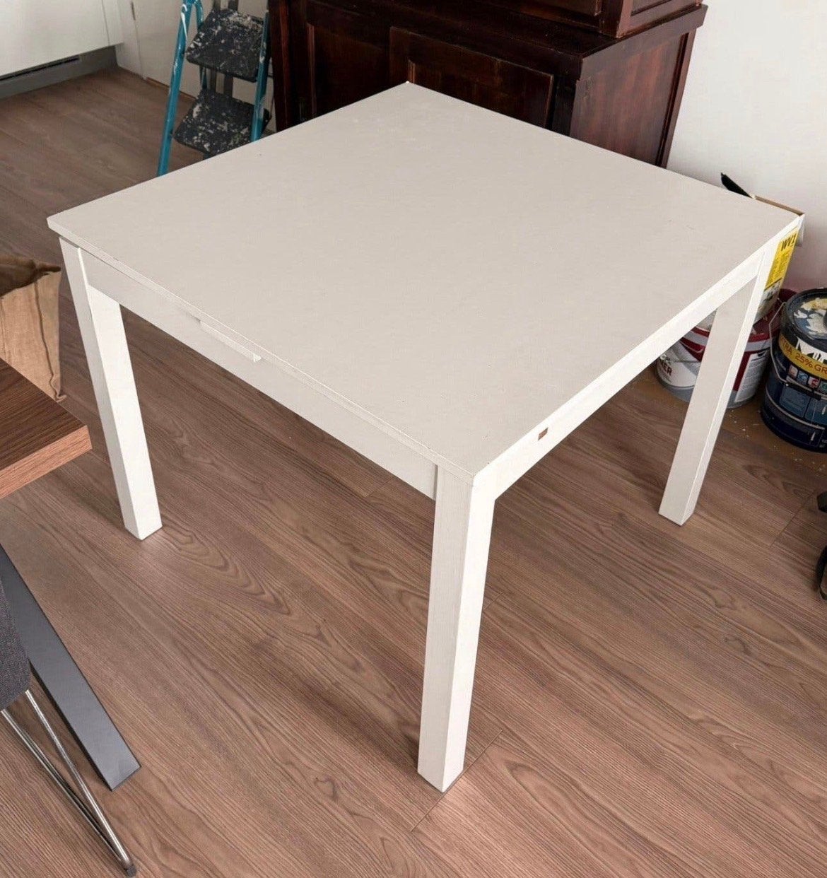 IKEA Bjursta uitschuifbare eettafel - Wit, Huis en Inrichting, Ophalen, Gebruikt, Vierkant, 50 tot 100 cm