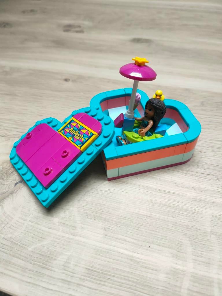 LEGO Friends Andrea's Hartvormig zwembad (41384), Lego, Friends, Ophalen of Verzenden, Zo goed als nieuw