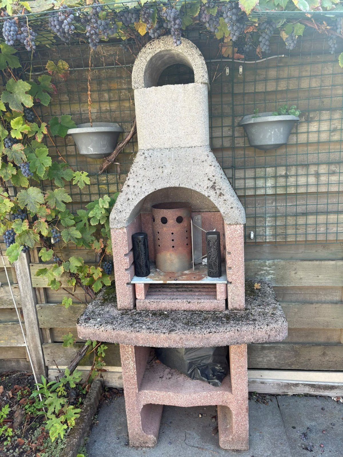 Betonnen / stenen barbecue, Tuin en Terras, Ophalen, Gebruikt