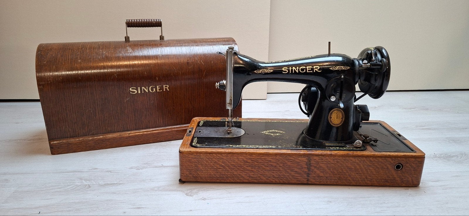 Singer Naaimachine, Ophalen