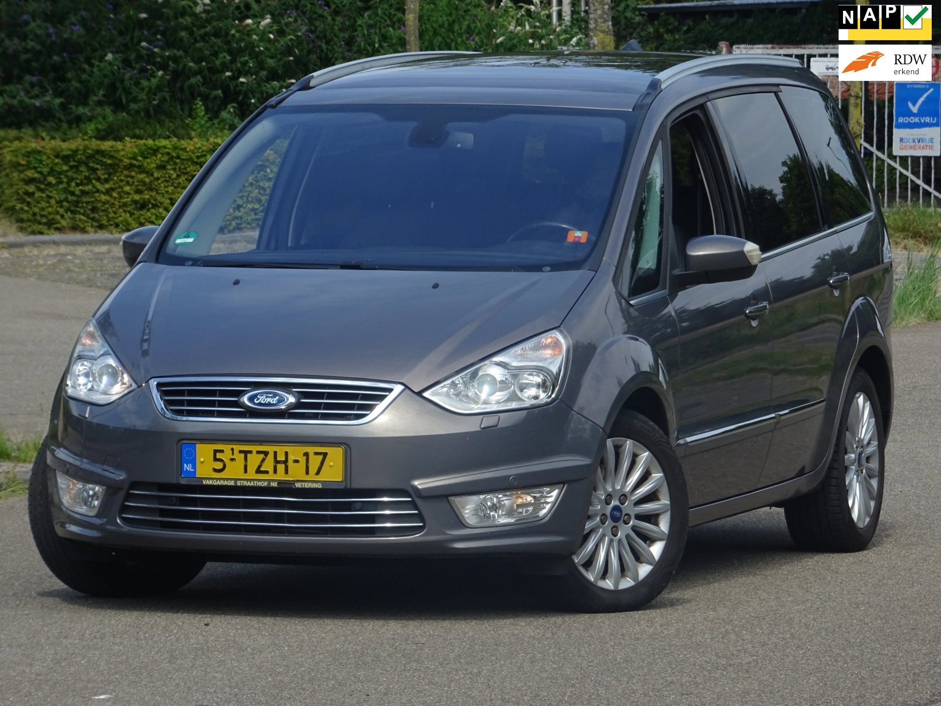 Ford Galaxy 1.6 SCTi Platinum BJ2014 7PERSOONS FULL OPTIONS!, Auto's, Voorwielaandrijving, Gebruikt, 4 cilinders, Bruin