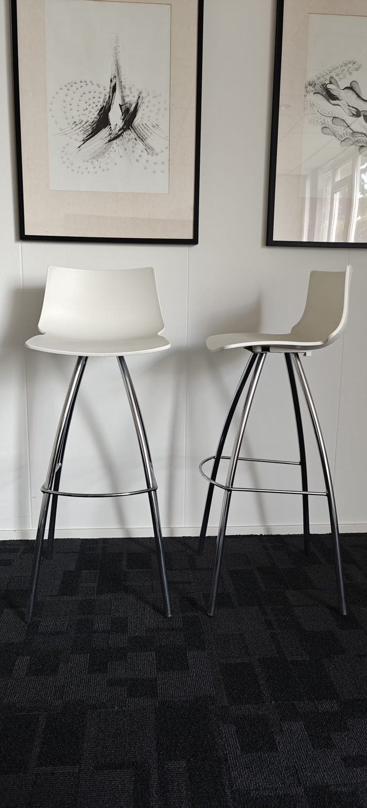 Scab Design “Day’ barkrukken, Ophalen