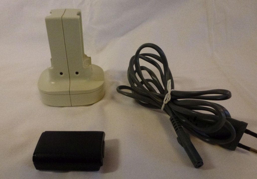 XBOX 360 dual charger controller XB01981, Ophalen of Verzenden, Gebruikt, Overige typen, Xbox 360