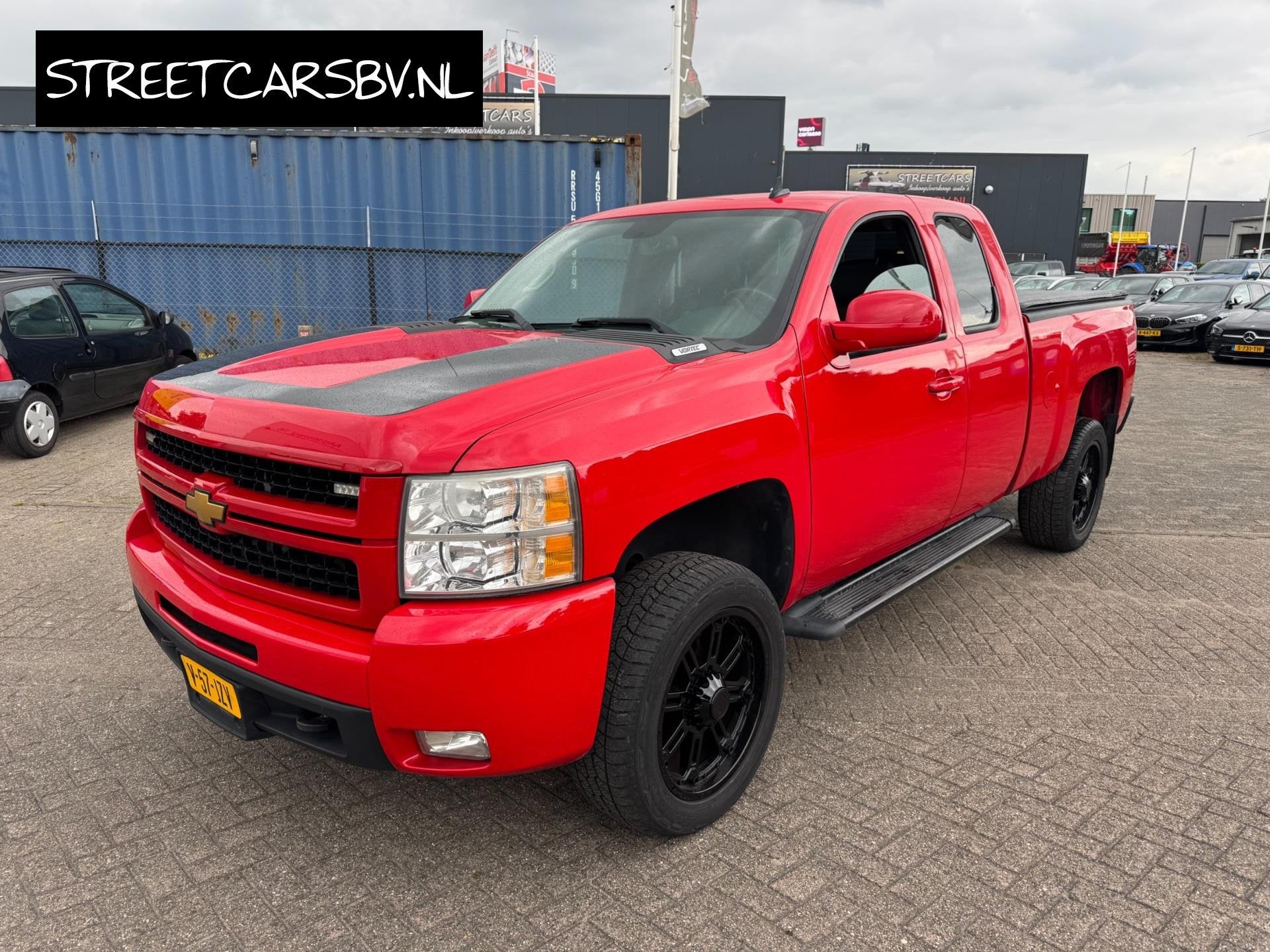 Chevrolet SILVERADO 2500 HD 6.0 V8 300L LPG 7t MTM Sleep, Automaat, Gebruikt, 8 cilinders, 2976 kg