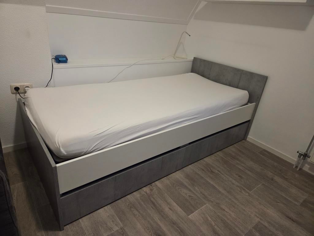 Jysk Billund eenpersoonsbed met Auping verstelbare bodem, Ophalen, 90 cm, Eenpersoons, Wit