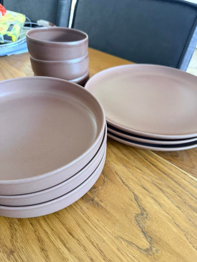 Servies, Huis en Inrichting, Keuken | Servies, Ophalen, Zo goed als nieuw, Overige stijlen, Bord(en)