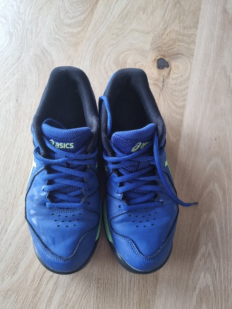 Asics korfbalschoenen – veld – maat 36, Sport en Fitness, Korfbal, Ophalen of Verzenden, Gebruikt, Schoenen