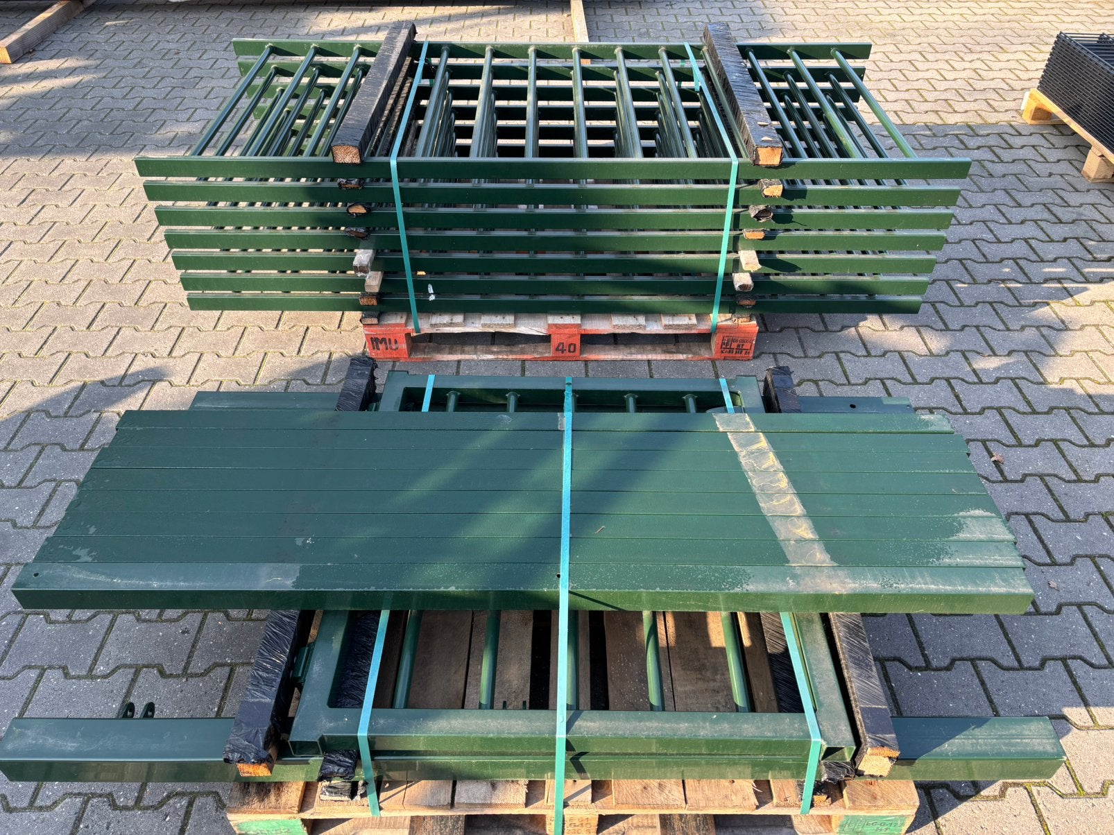 16 meter spijlenhekwerk + poort 1 meter hoog!, Tuin en Terras, Ophalen, Met poort, S, Spijlenhekwerk